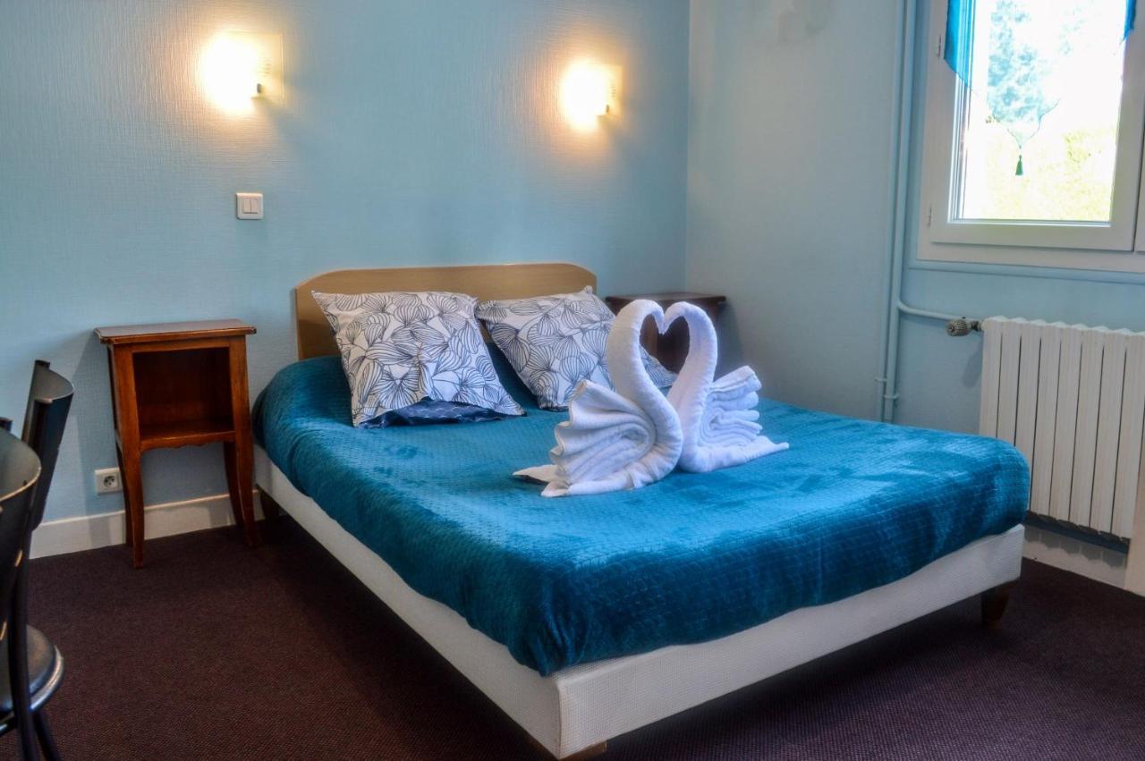 Hotel Le Pommeil Guéret Kültér fotó